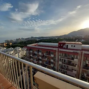Jupiter Dream - Breath Taking Design, Sea Views And Facilities Benalmádena